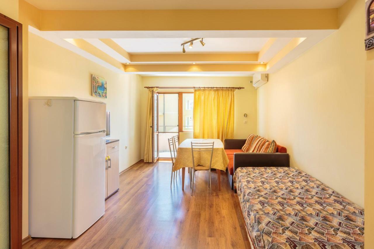 Guest House Ivanovi Czernomorec Zewnętrze zdjęcie